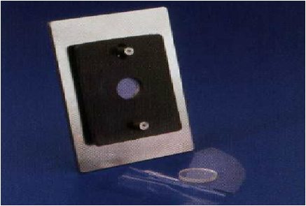 Magnetic film/pellet holder